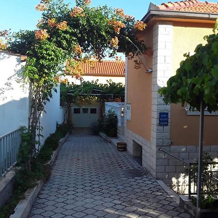 Apartment Dijana Orebić Екстериор снимка